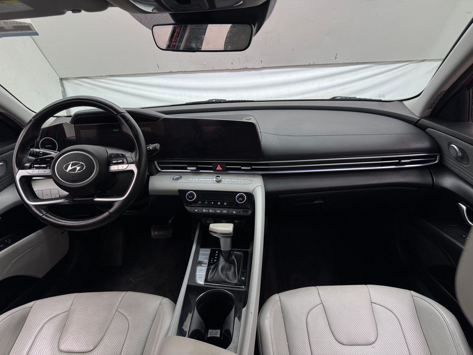 Thumbnail: 2021 Hyundai Elantra - 2