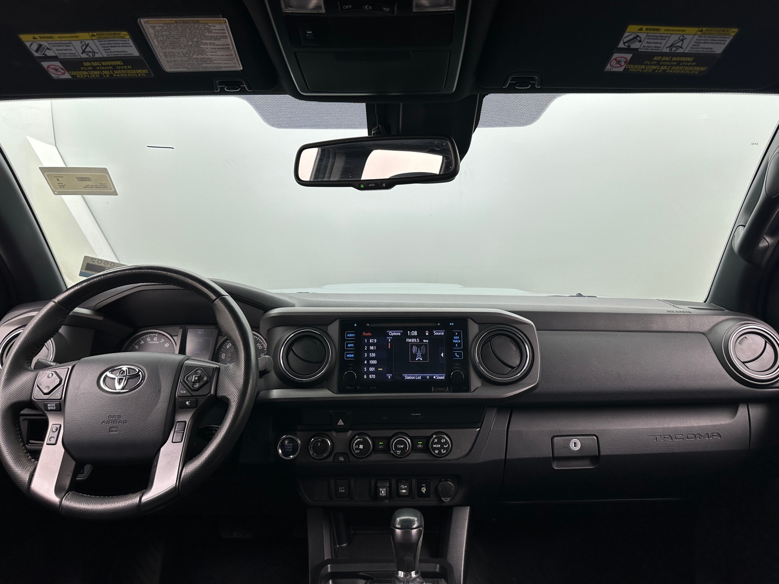 Thumbnail: 2019 Toyota Tacoma - 3