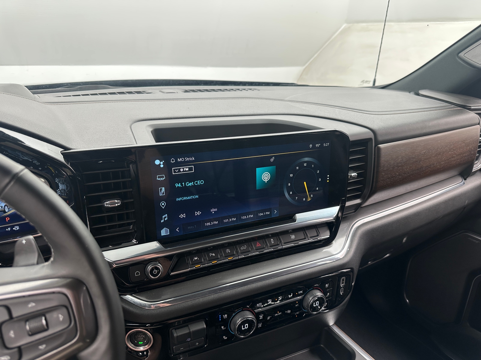 Thumbnail: 2024 Chevrolet Silverado 1500 - 3