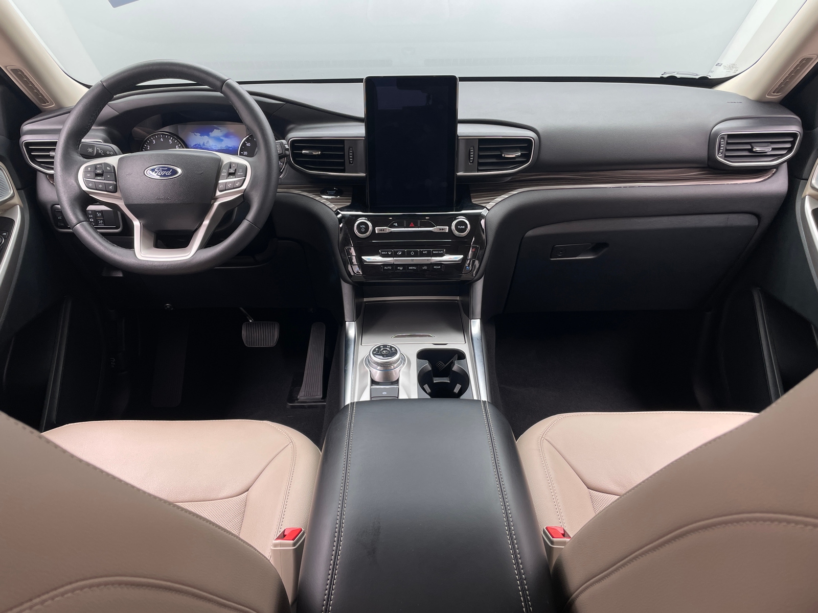 Thumbnail: 2024 Ford Explorer - 2