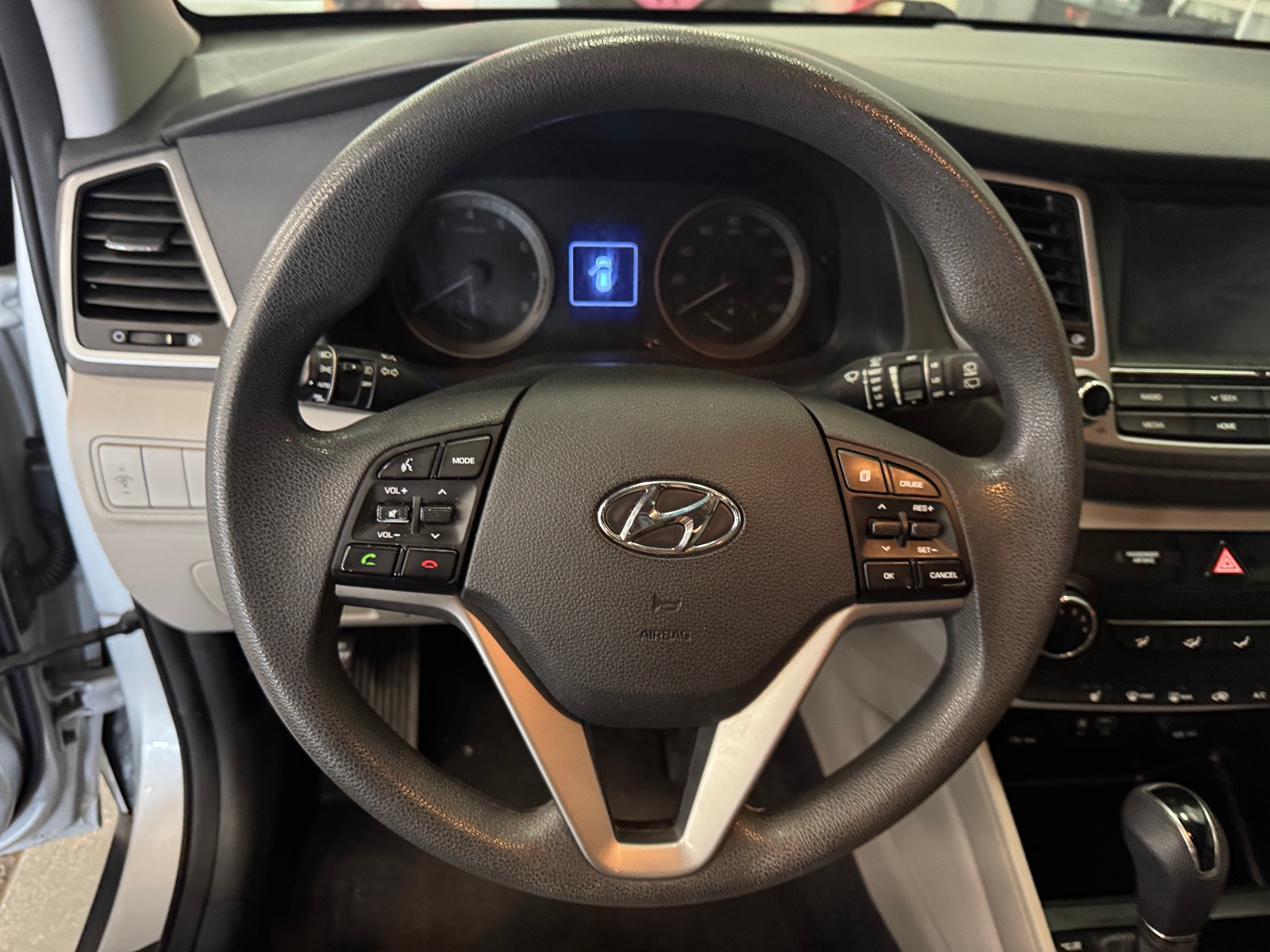 Thumbnail: 2018 Hyundai Tucson - 5