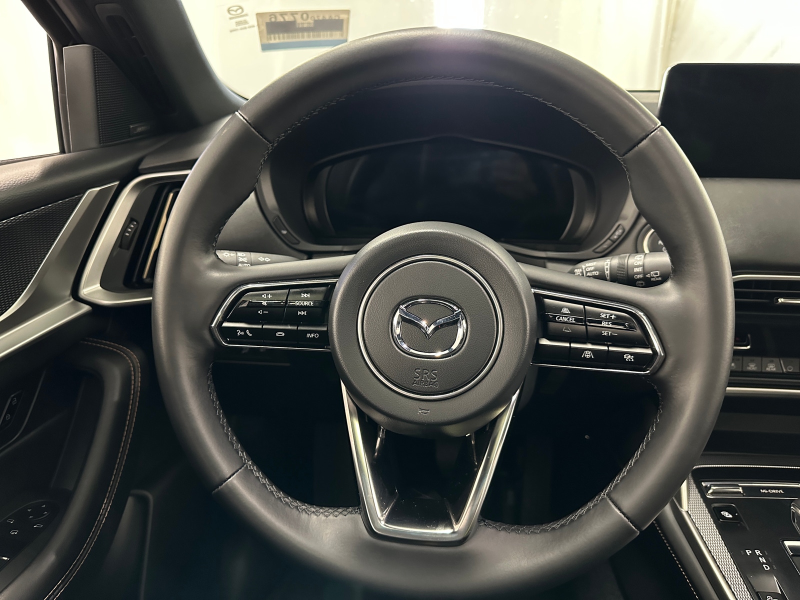 Thumbnail: 2025 Mazda CX-70 - 4