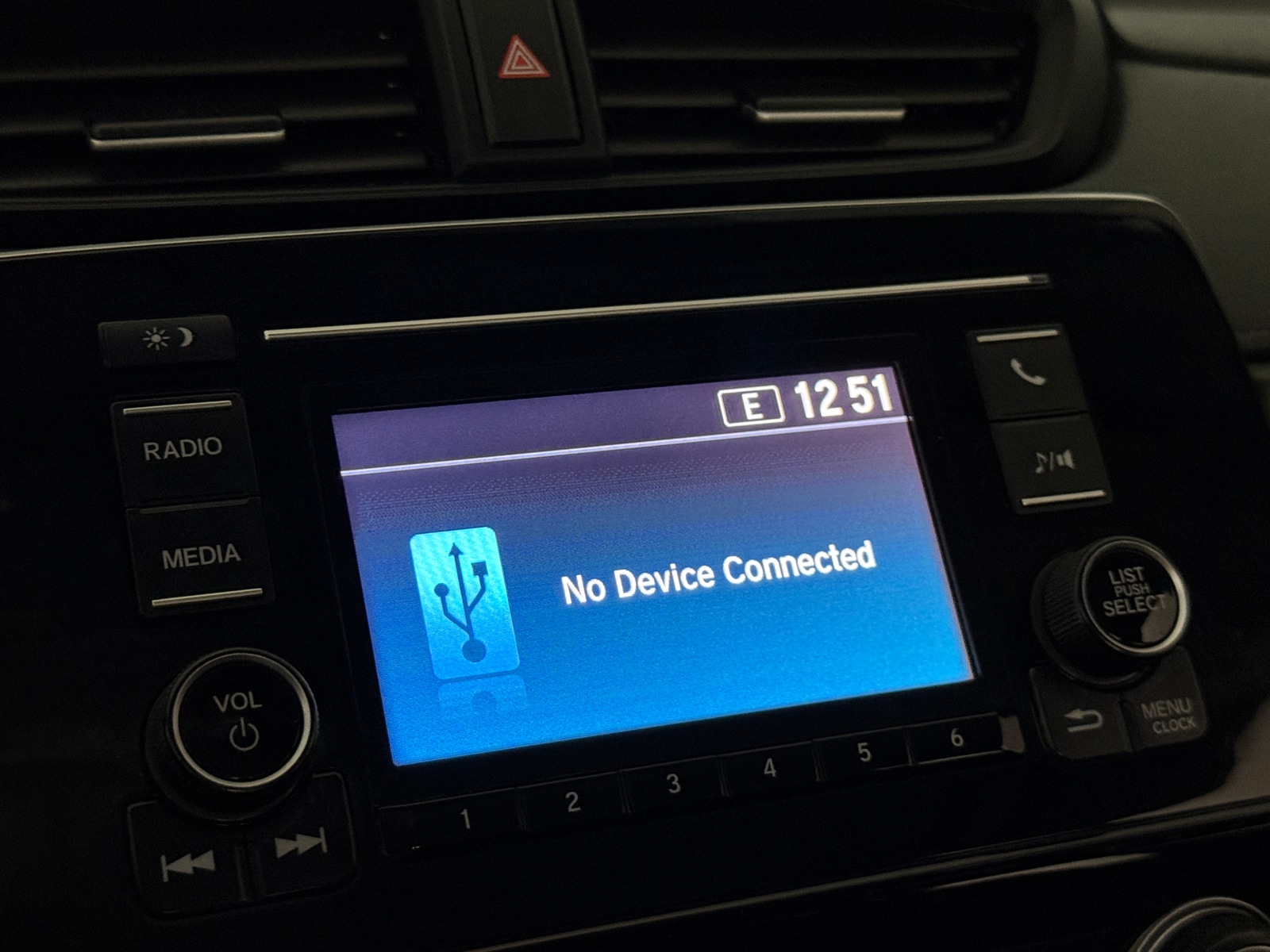 Thumbnail: 2019 Honda CR-V - 4