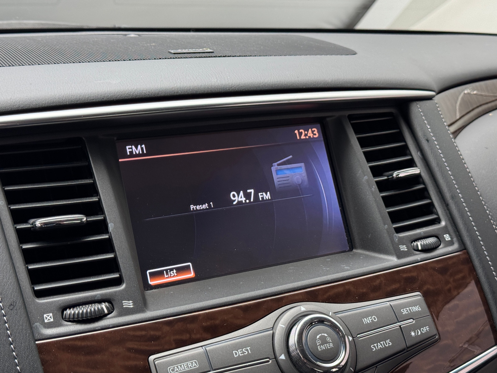 Thumbnail: 2017 Nissan Armada - 3