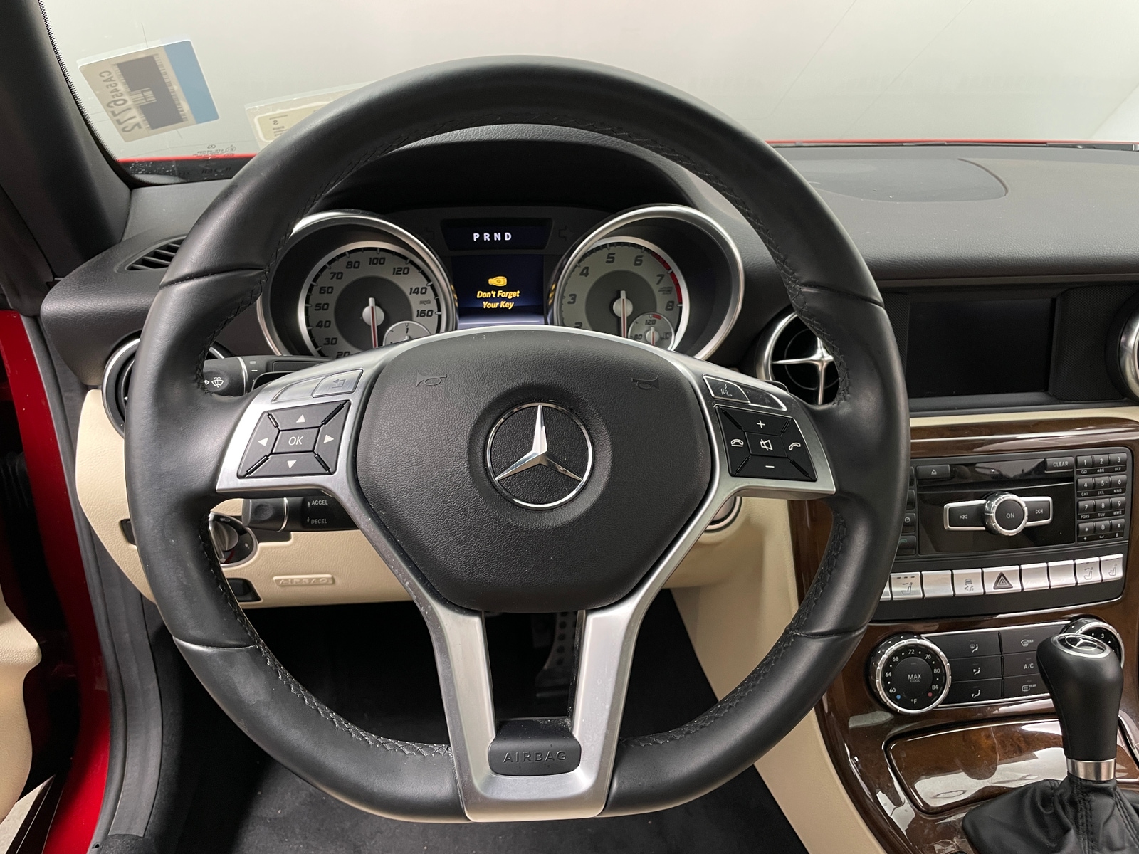 Thumbnail: 2015 Mercedes-Benz SLK - 5