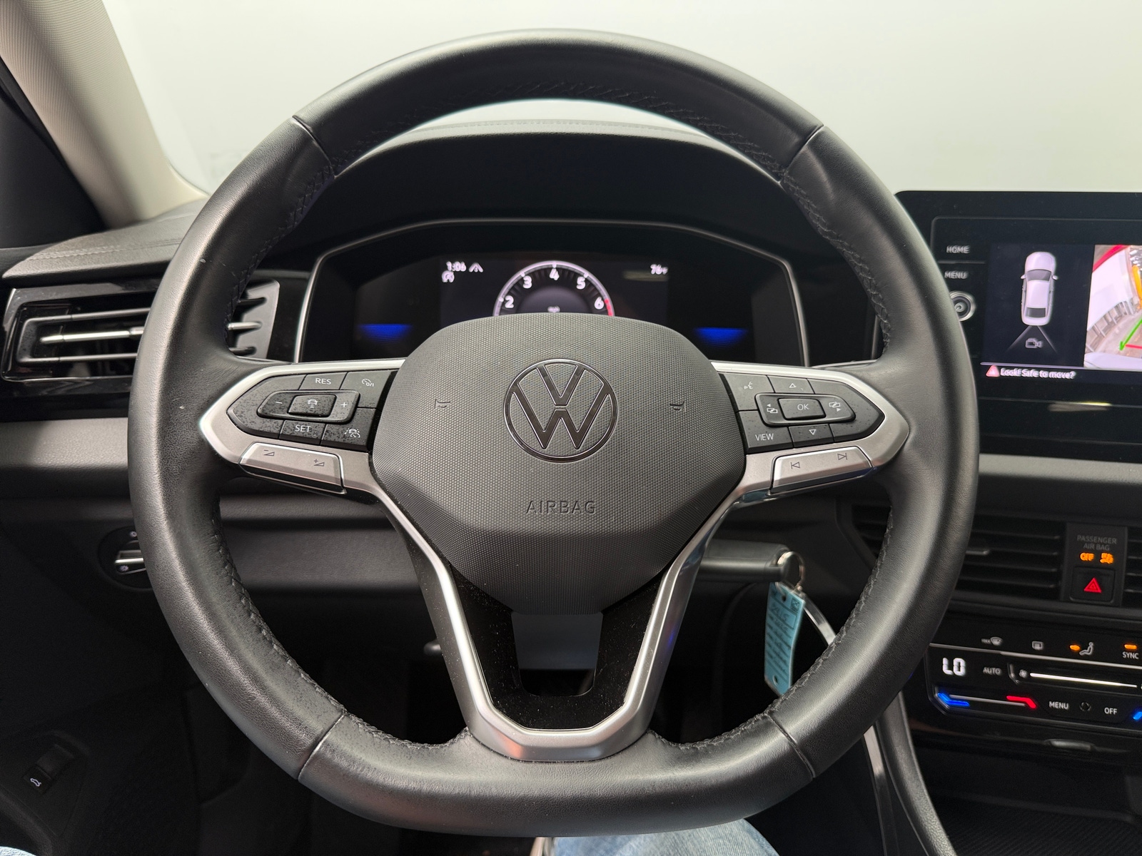 Thumbnail: 2025 Volkswagen Jetta - 5