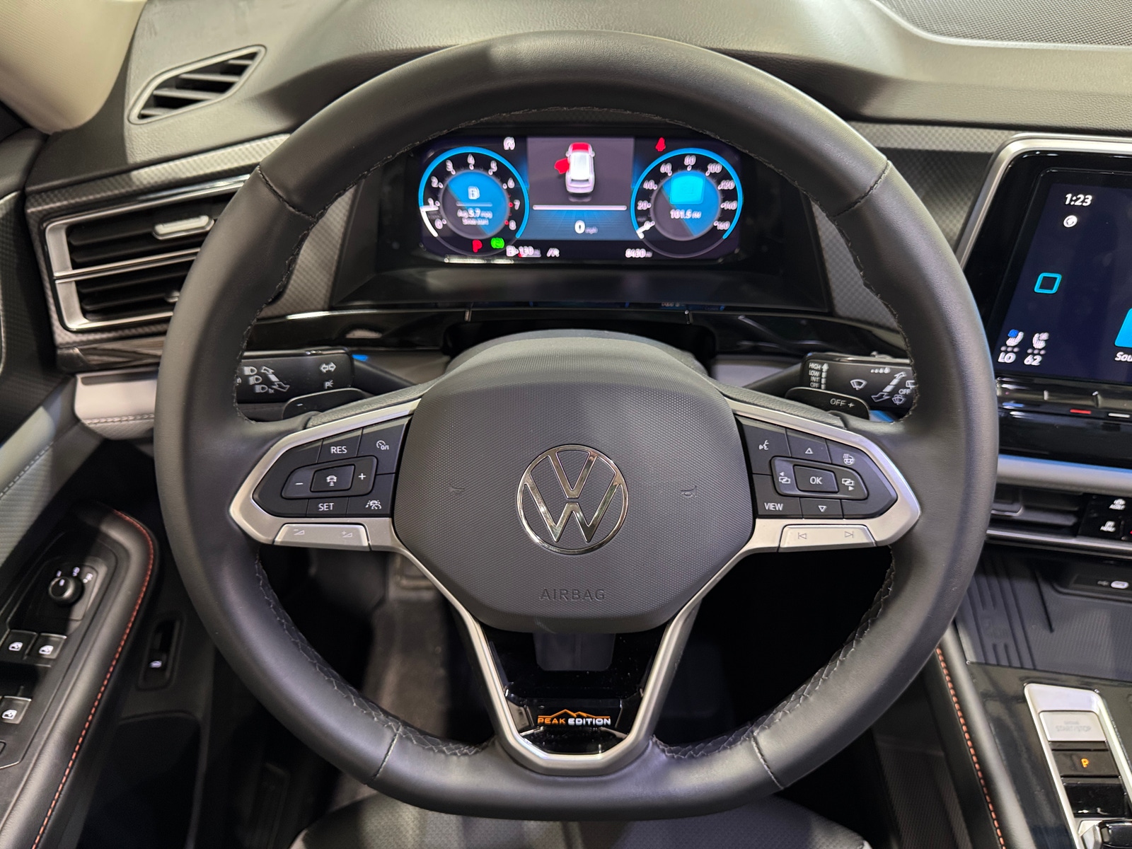Thumbnail: 2025 Volkswagen Atlas - 4