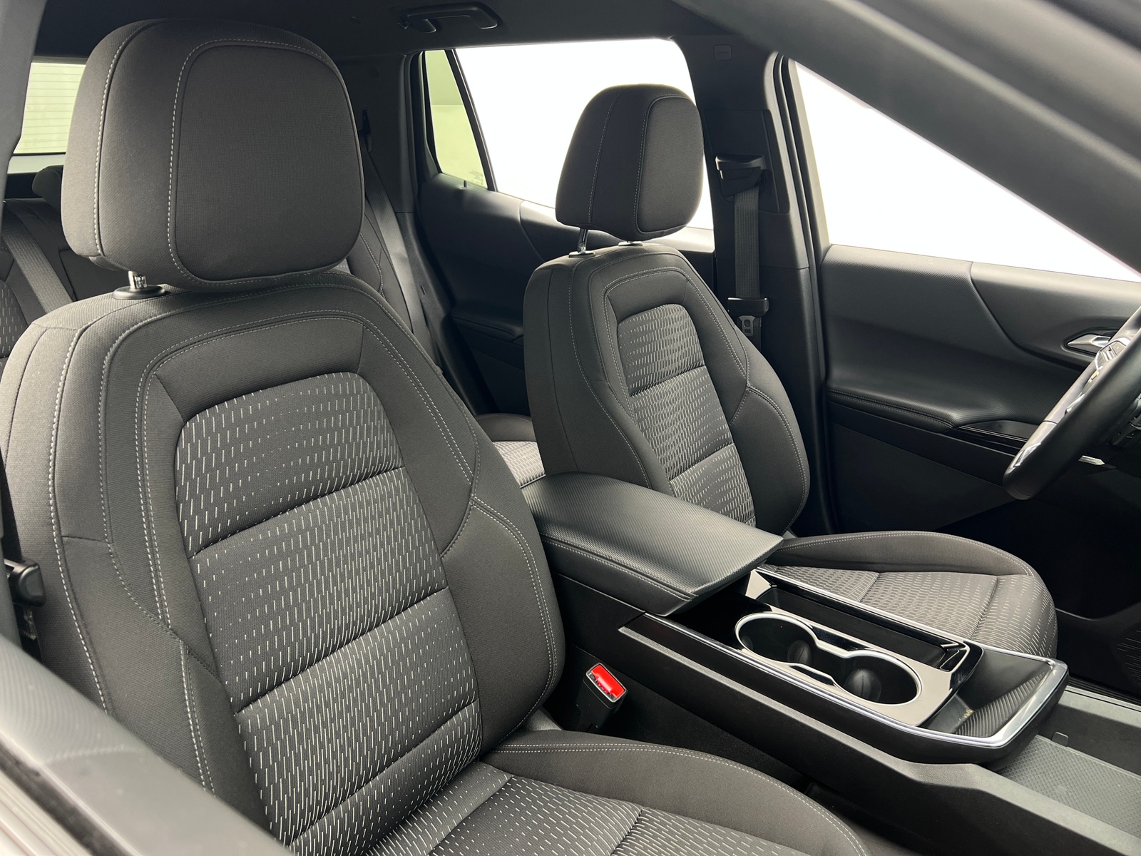 Thumbnail: 2025 Chevrolet Equinox - 2
