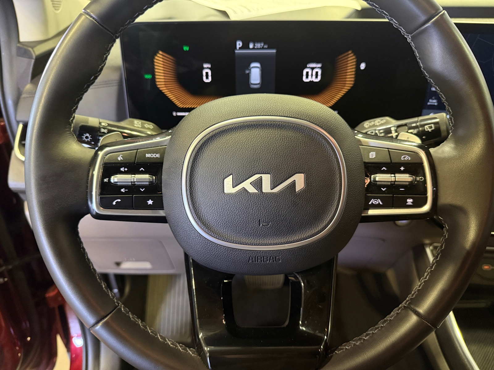 Thumbnail: 2025 Kia Carnival - 4