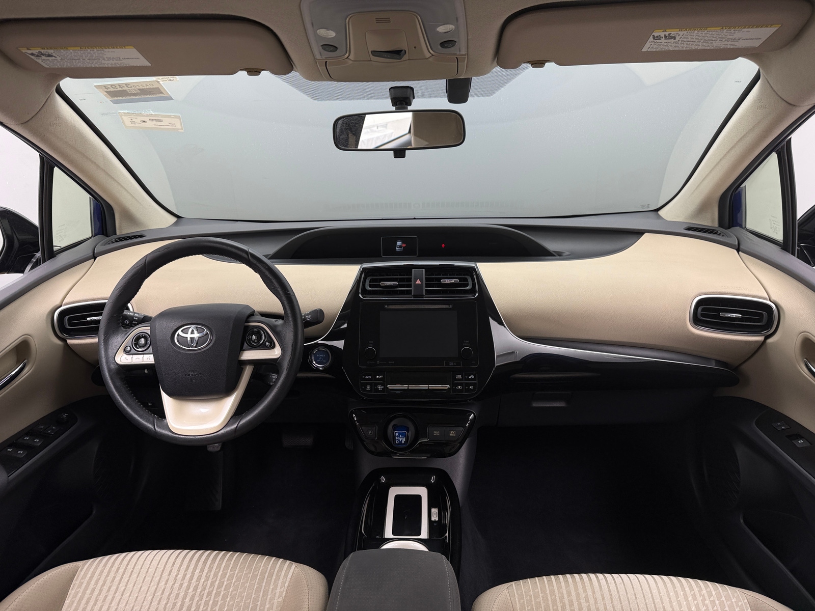 Thumbnail: 2016 Toyota Prius - 3