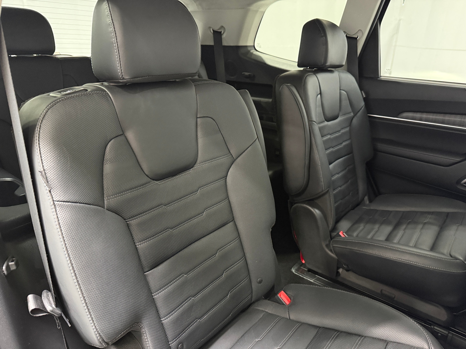 Thumbnail: 2023 Kia Telluride - 5