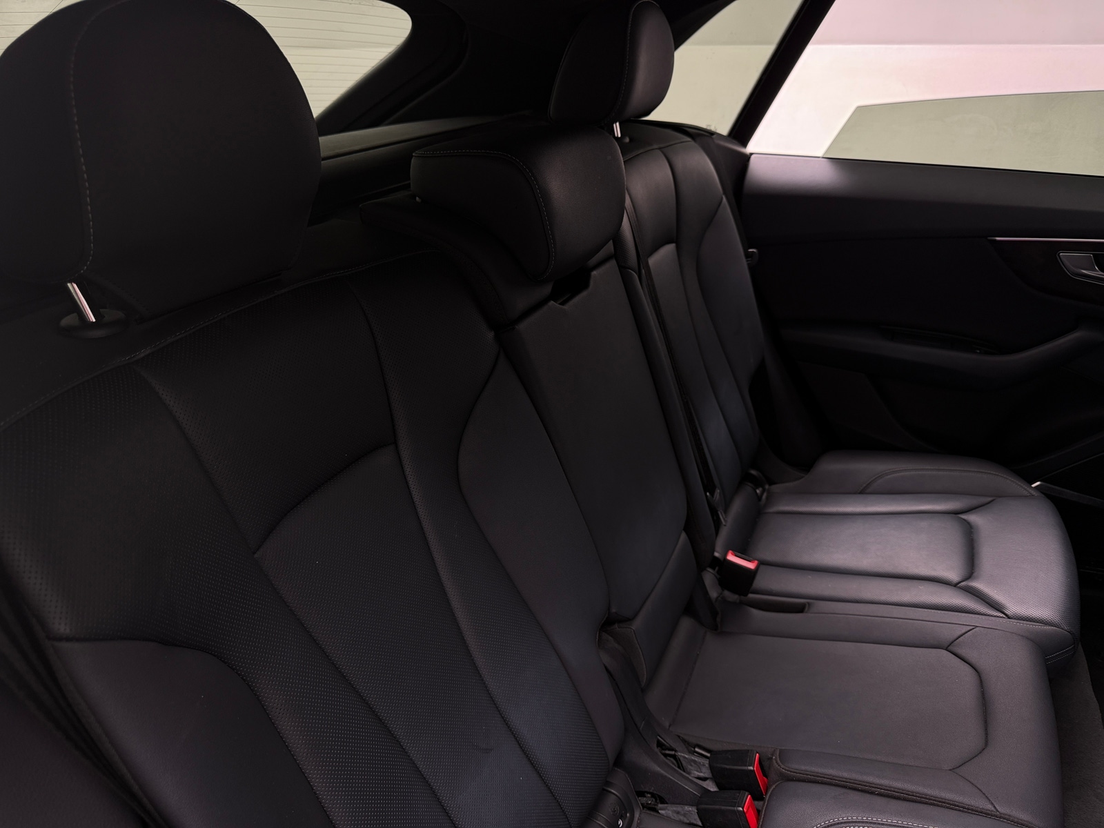 Thumbnail: 2019 Audi Q8 - 5