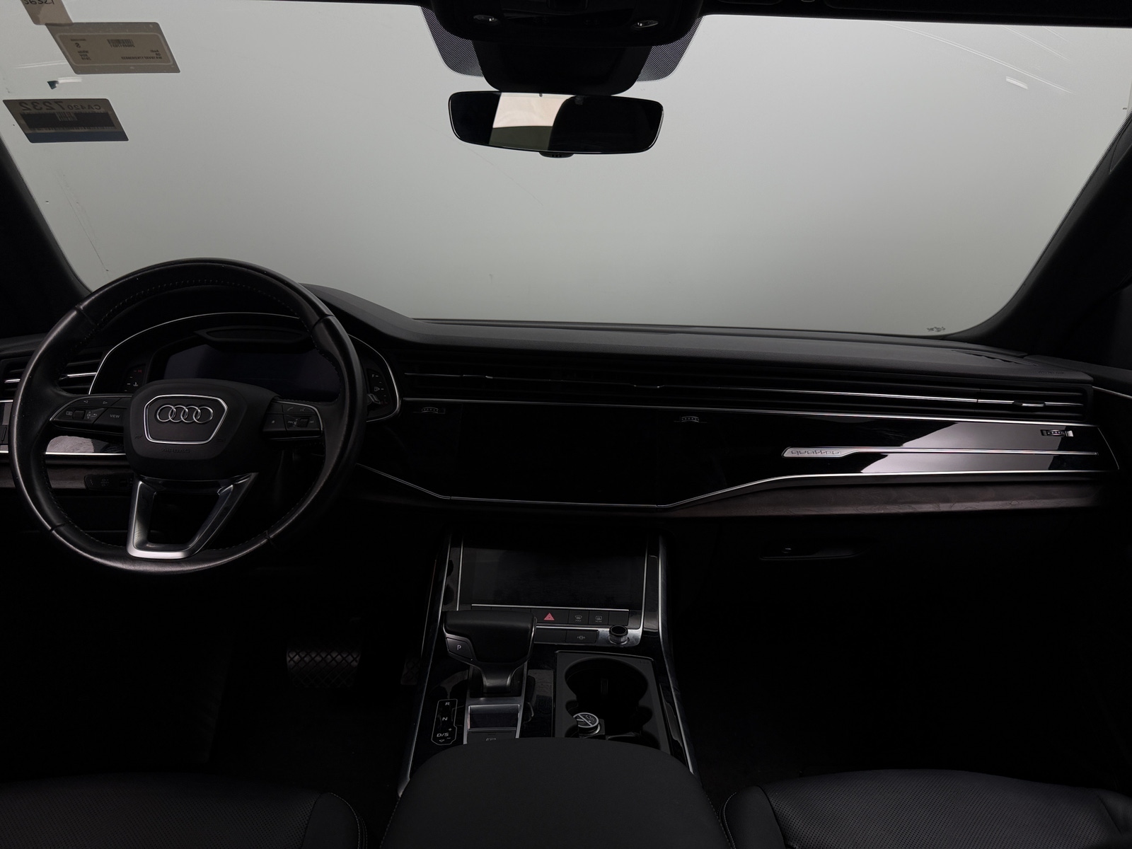 Thumbnail: 2019 Audi Q8 - 2