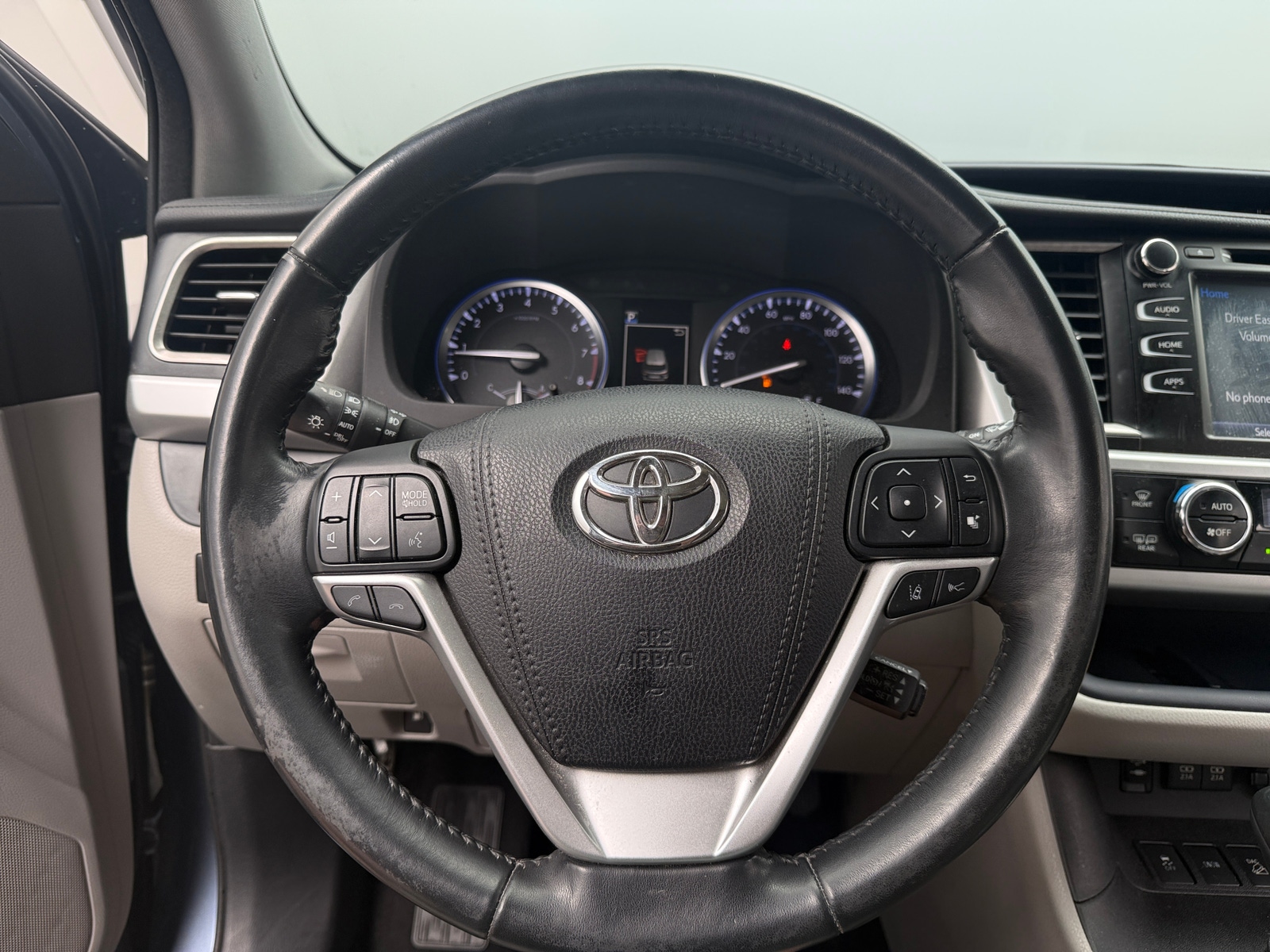 Thumbnail: 2018 Toyota Highlander - 4