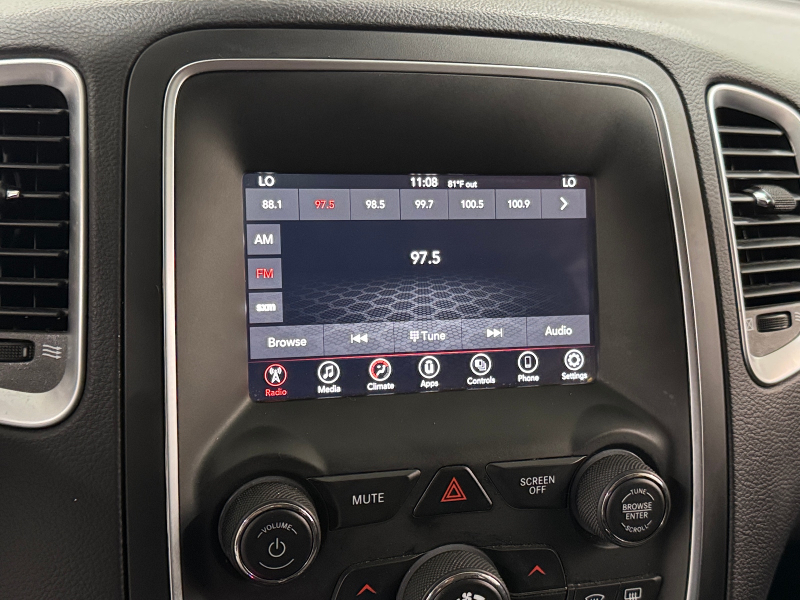 Thumbnail: 2019 Dodge Durango - 4