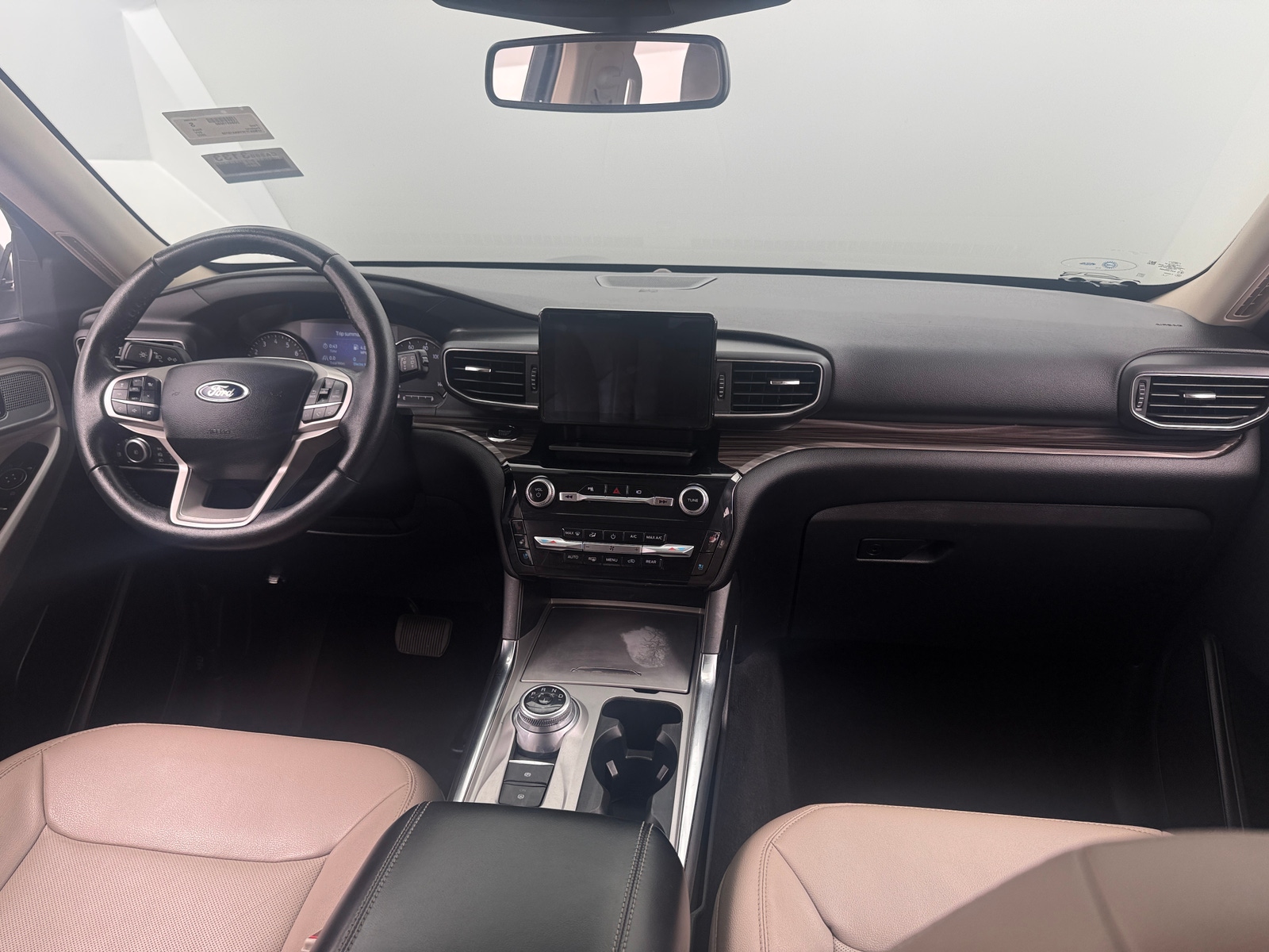 Thumbnail: 2022 Ford Explorer - 2