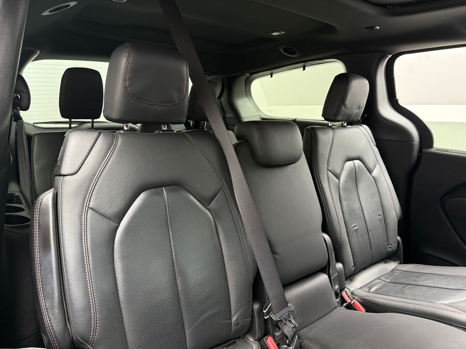 Thumbnail: 2020 Chrysler Pacifica - 5