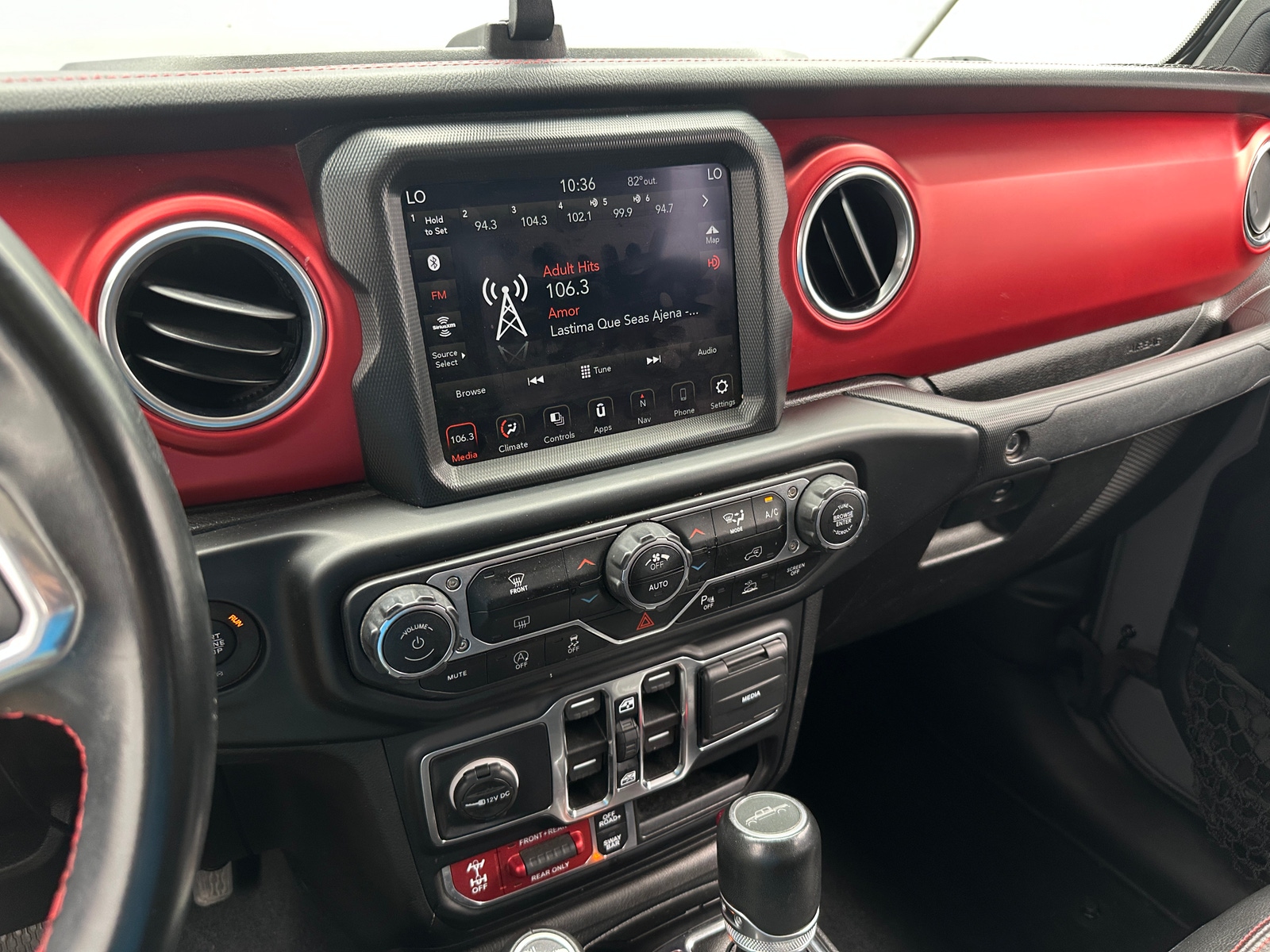 Thumbnail: 2022 Jeep Gladiator - 4