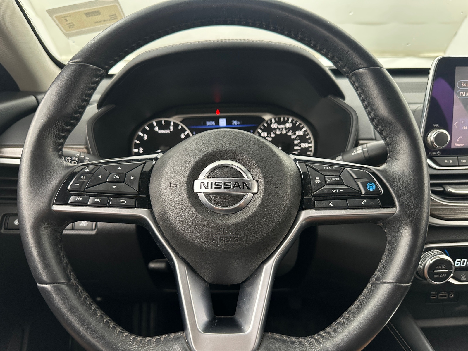 Thumbnail: 2019 Nissan Altima - 4