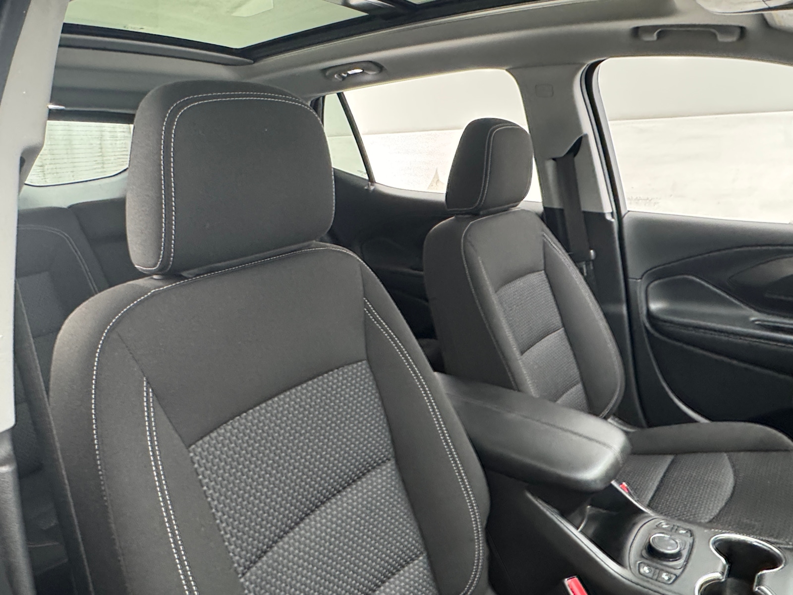 Thumbnail: 2022 GMC Terrain - 2