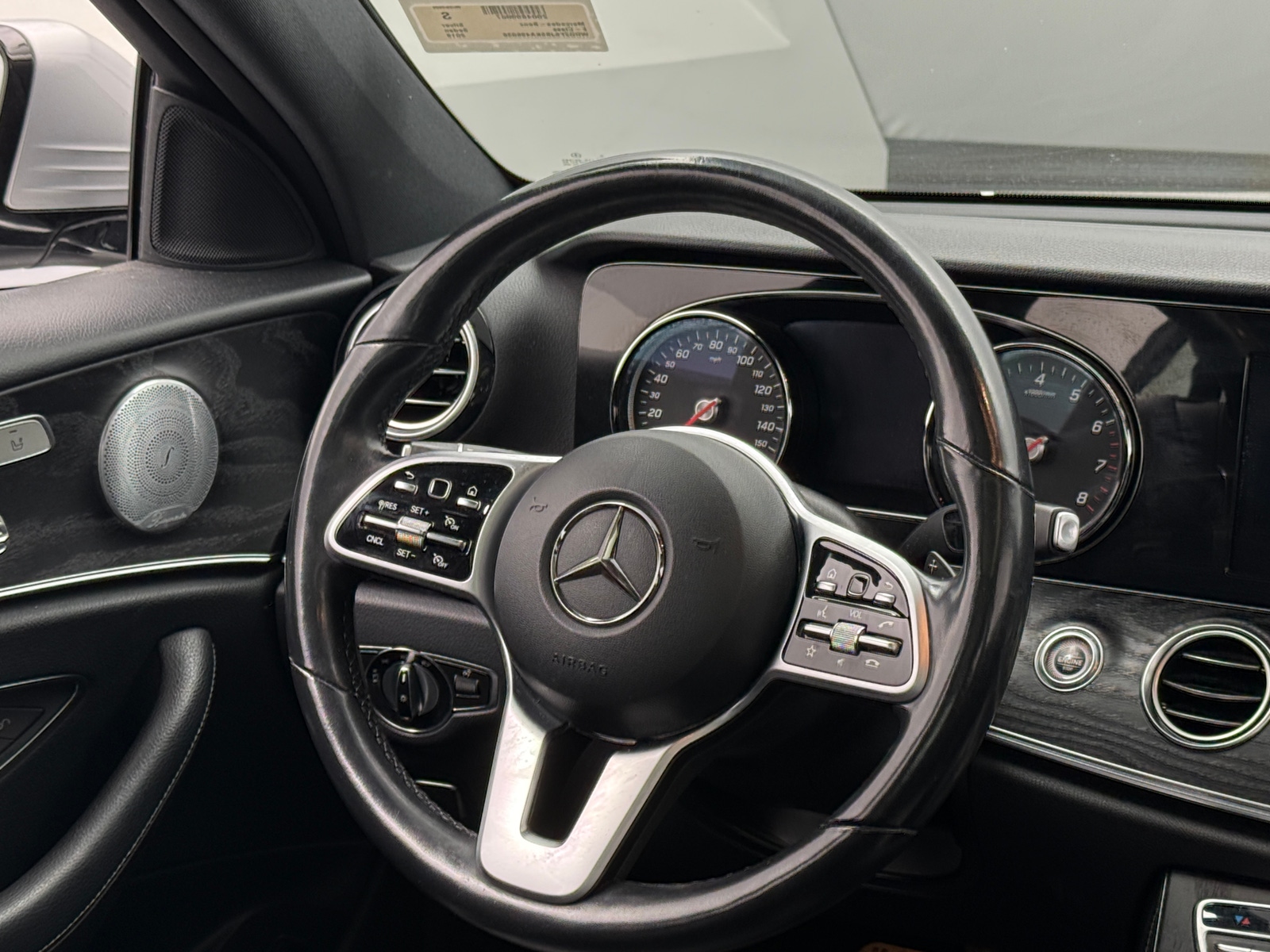 Thumbnail: 2019 Mercedes-Benz E-Class - 4