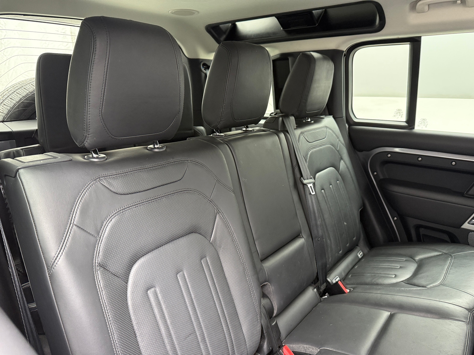 Thumbnail: 2020 Land Rover Defender - 5
