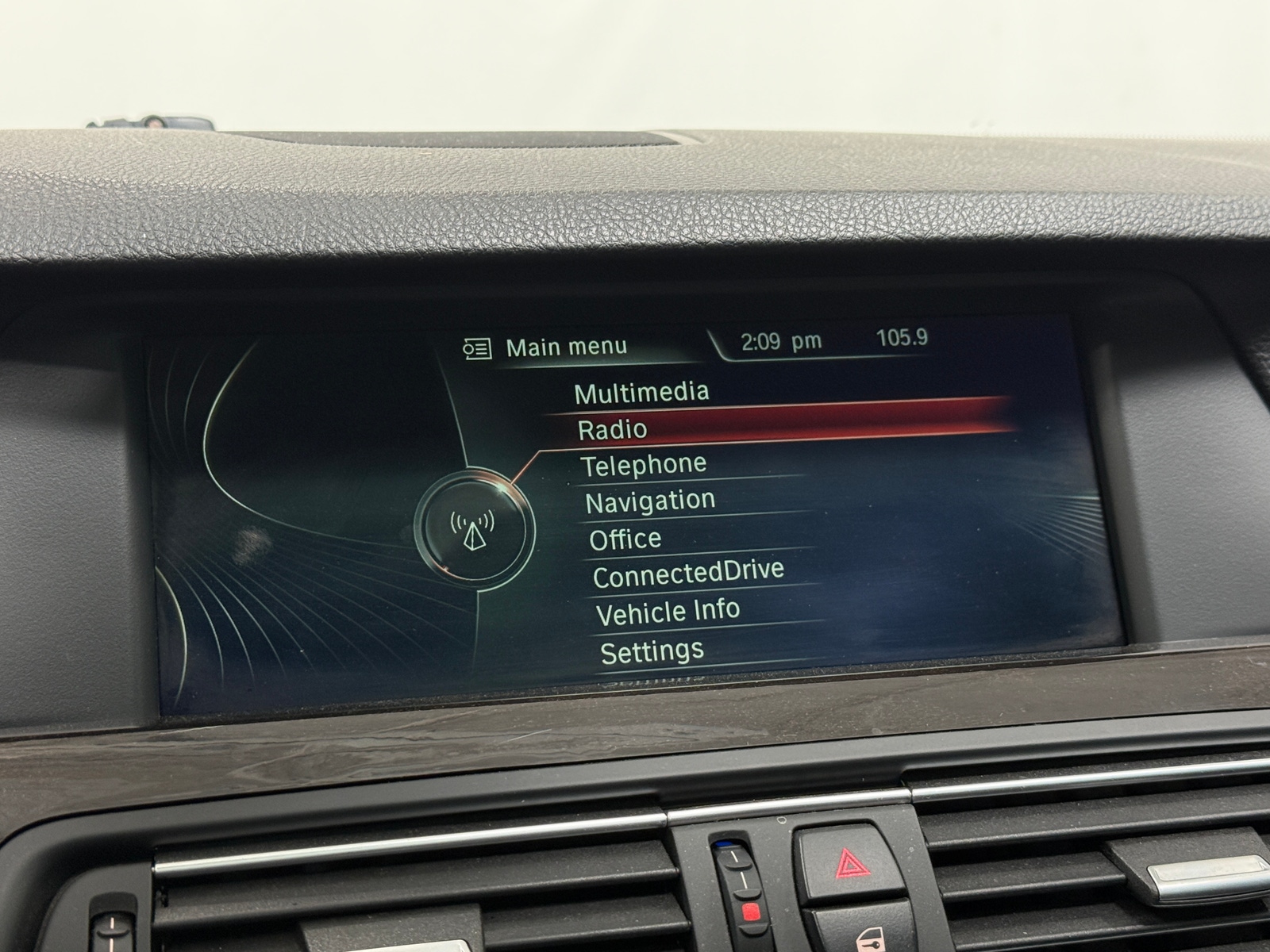 Thumbnail: 2013 BMW 5 Series - 3