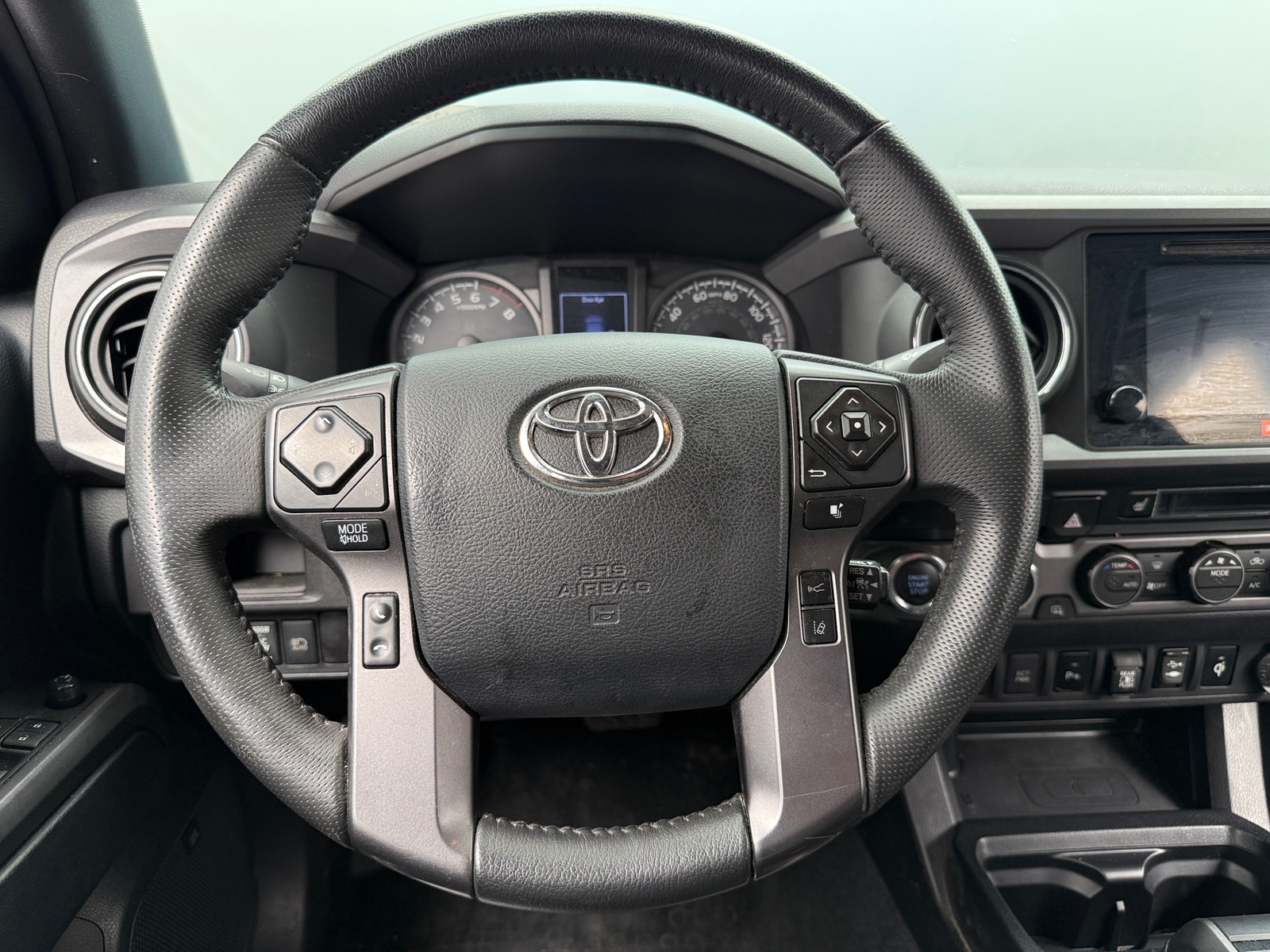 Thumbnail: 2019 Toyota Tacoma - 5