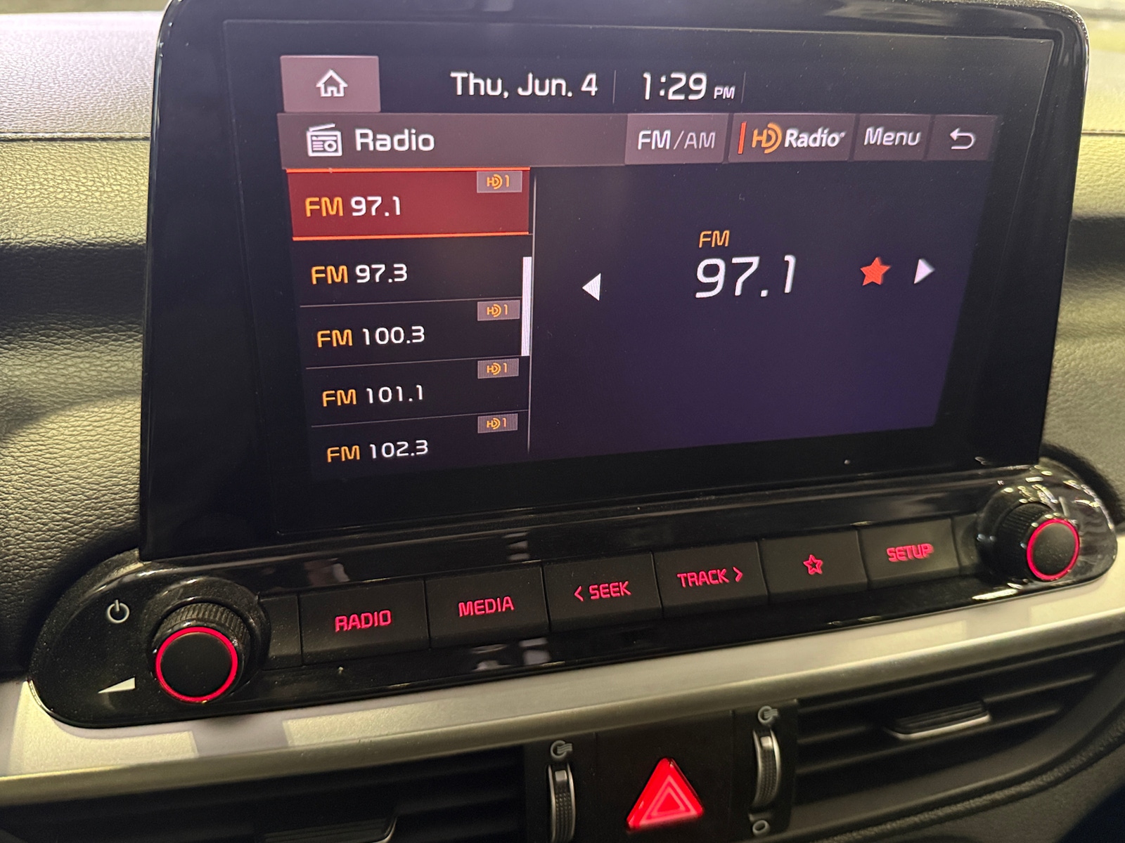 Thumbnail: 2023 Kia Forte - 4