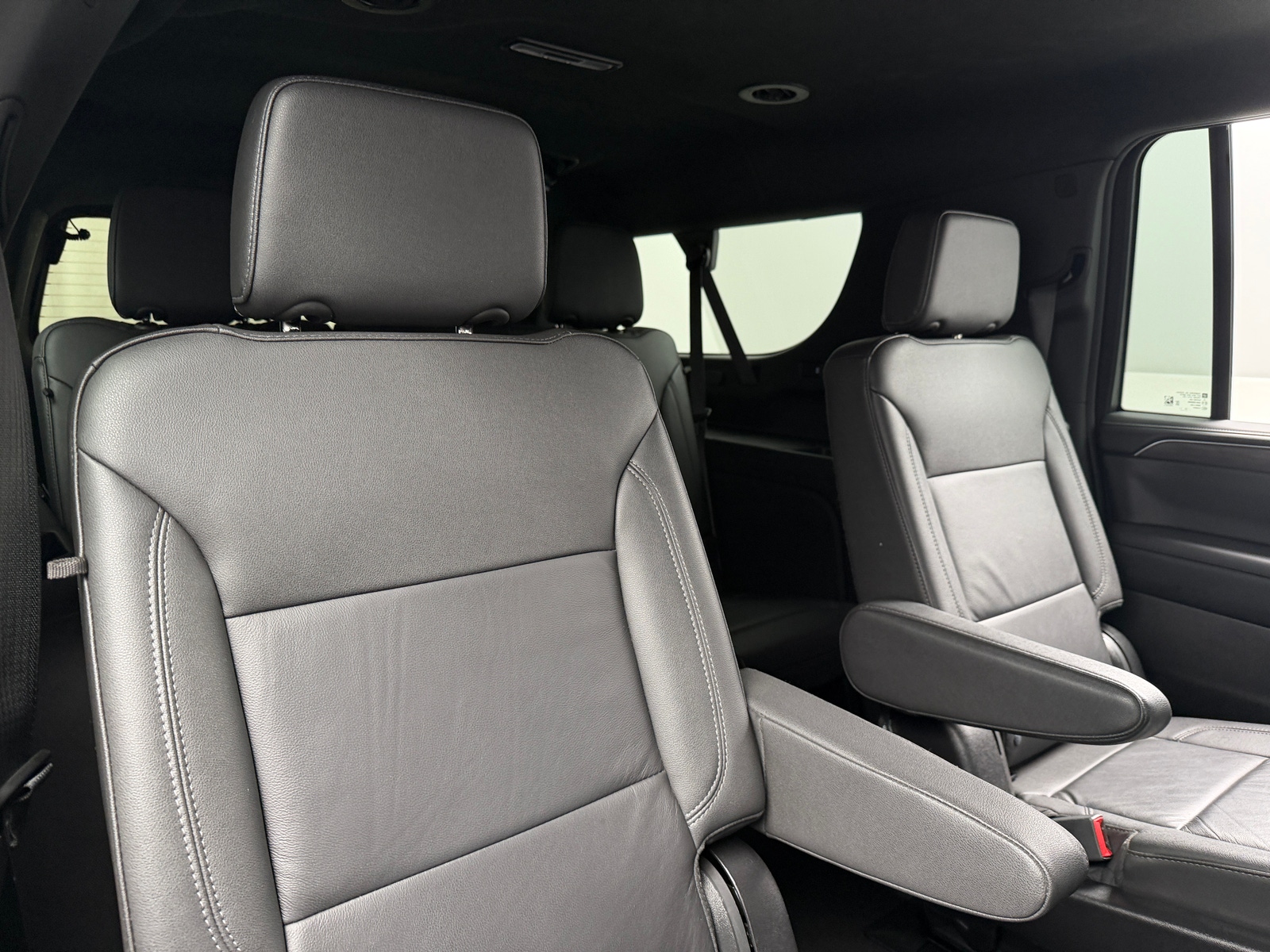 Thumbnail: 2024 Chevrolet Suburban - 5