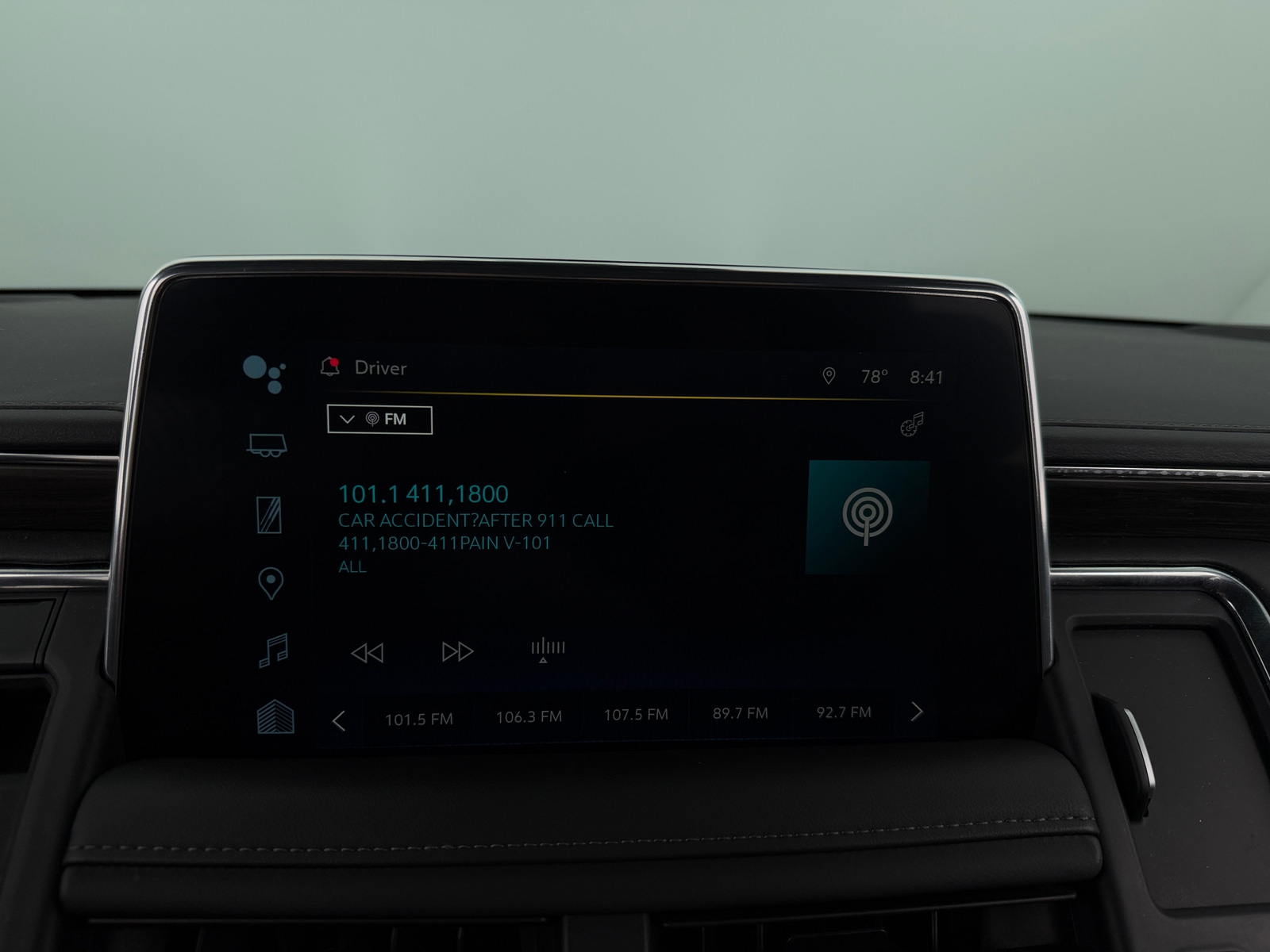 Thumbnail: 2024 Chevrolet Suburban - 3