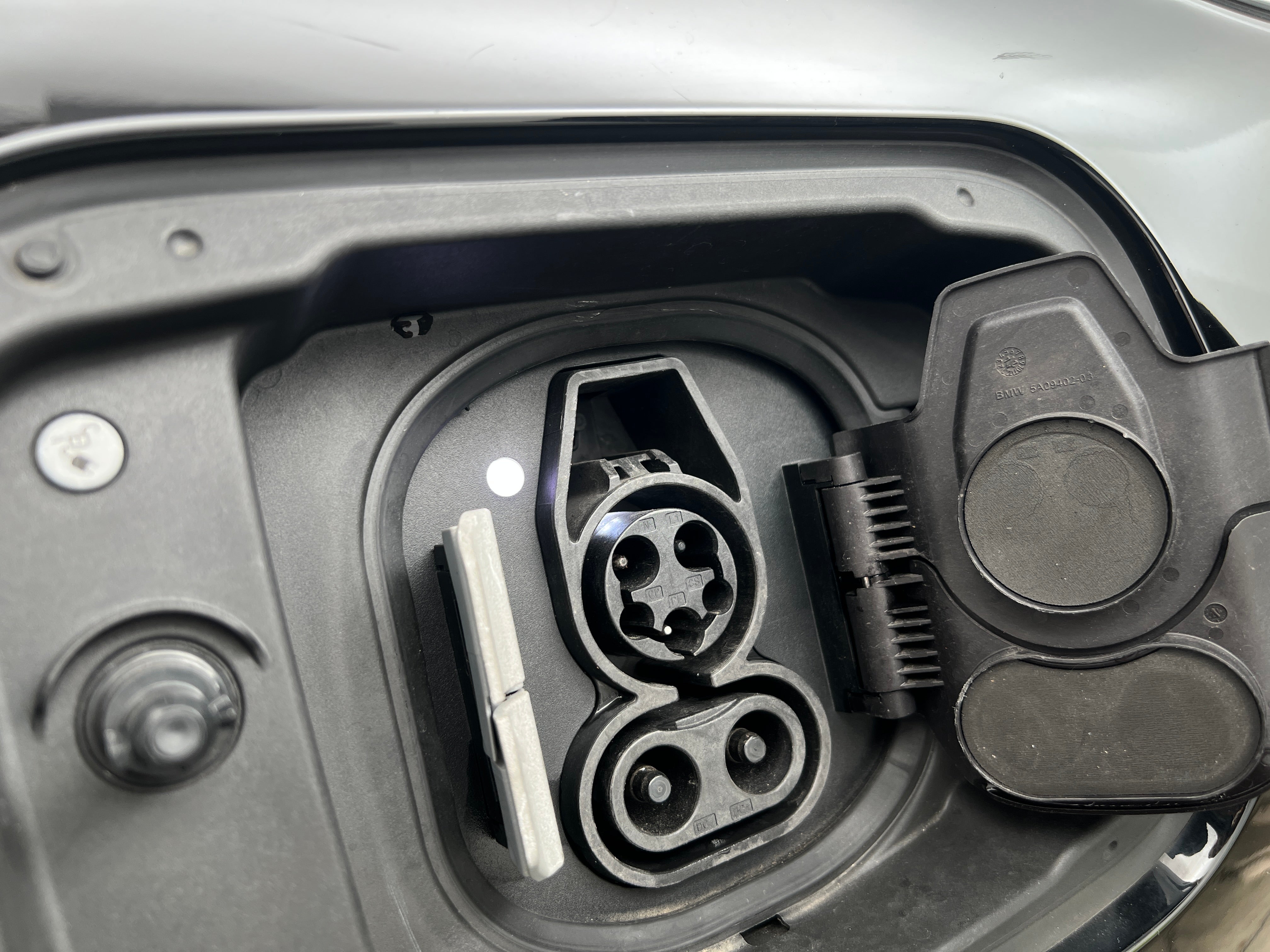 Used 2025 BMW i4 40 with VIN WBY23HD06SFU69889 for sale in Oak Creek, WI