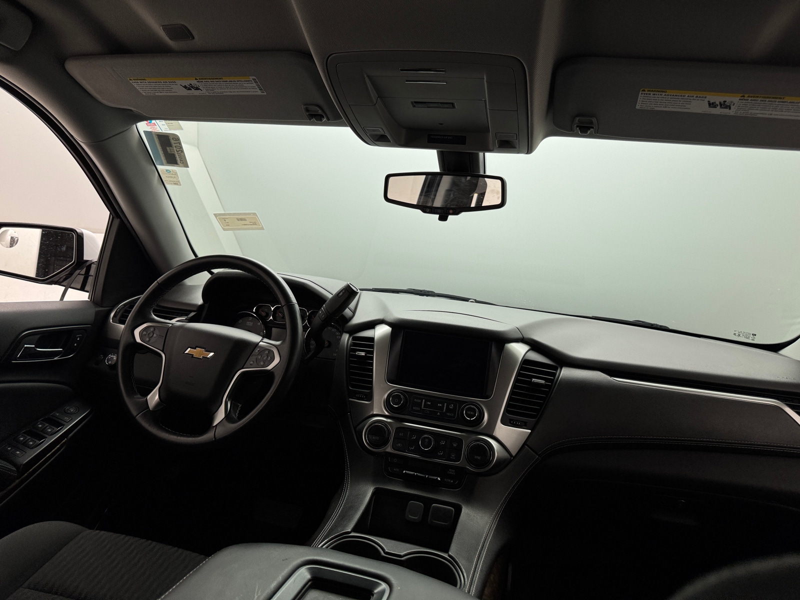 Thumbnail: 2020 Chevrolet Tahoe - 3