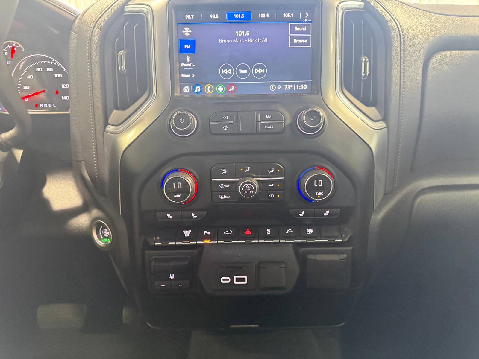 Thumbnail: 2022 Chevrolet Silverado 2500 - 3