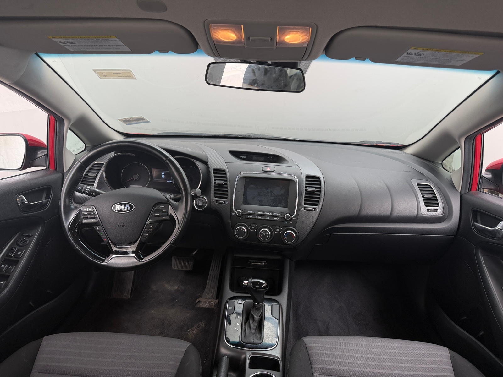 Thumbnail: 2017 Kia Forte - 3