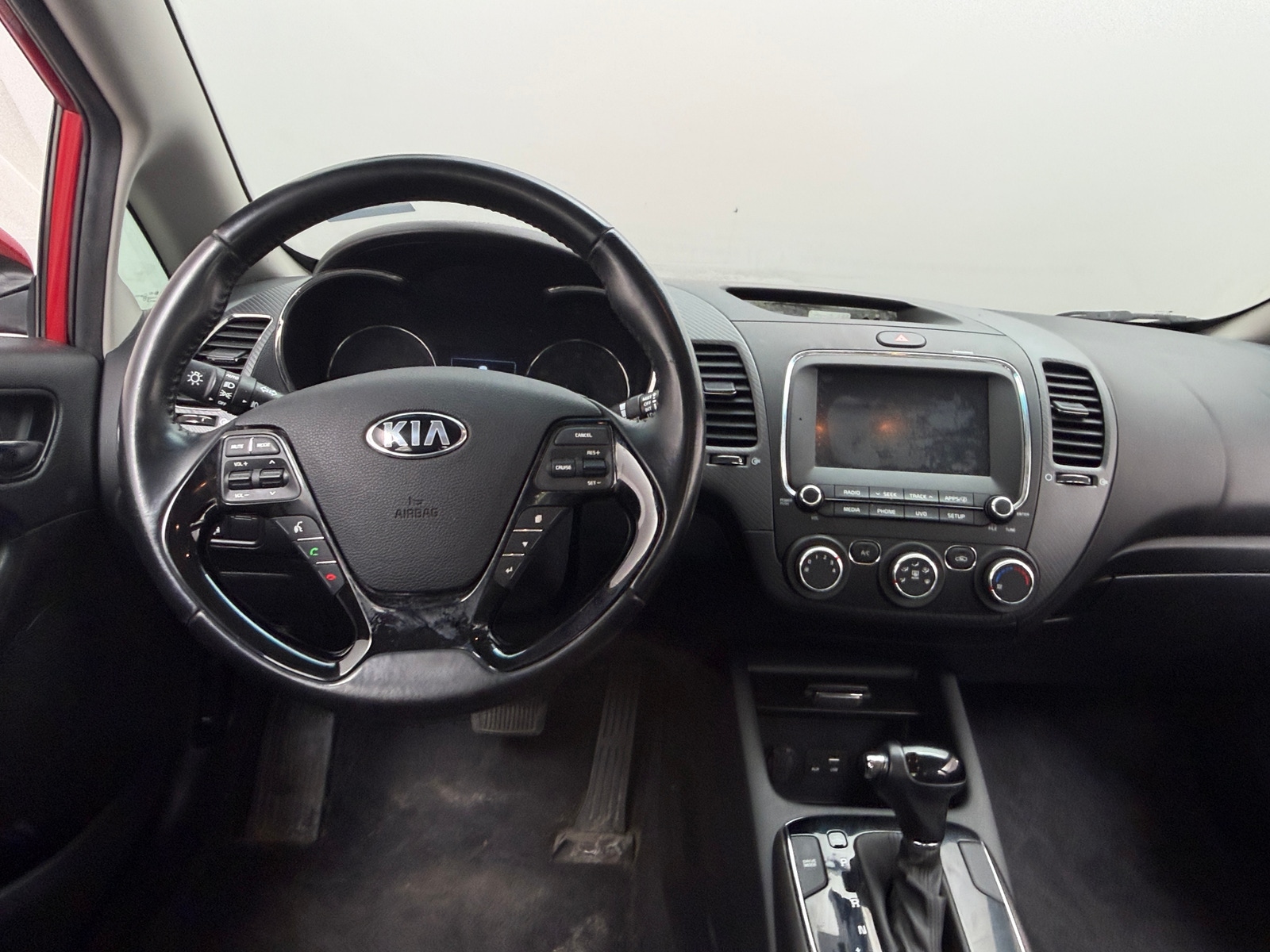 Thumbnail: 2017 Kia Forte - 5