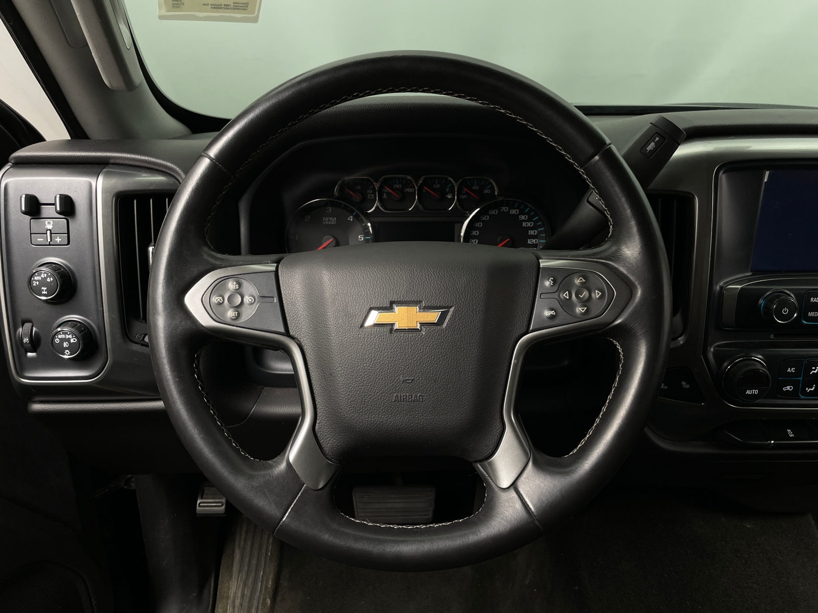 Thumbnail: 2016 Chevrolet Silverado 1500 - 5