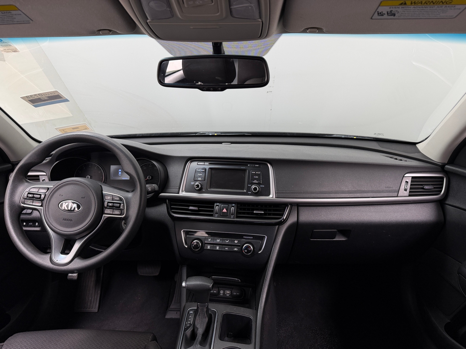 Thumbnail: 2016 Kia Optima - 3