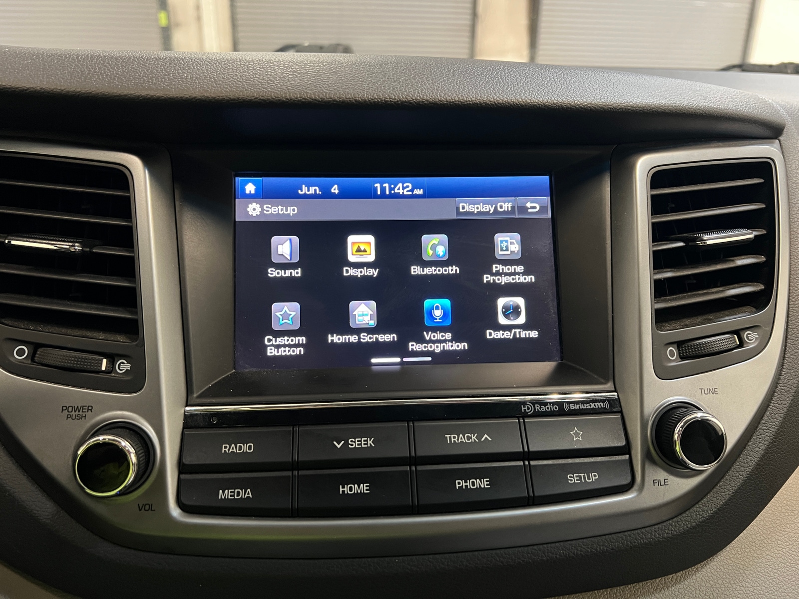 Thumbnail: 2018 Hyundai Tucson - 4