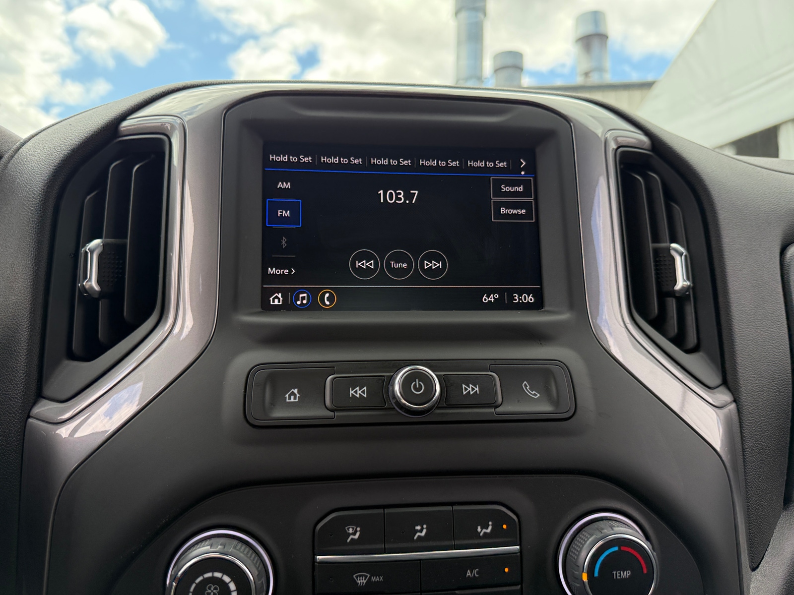 Thumbnail: 2023 Chevrolet Silverado 1500 - 3