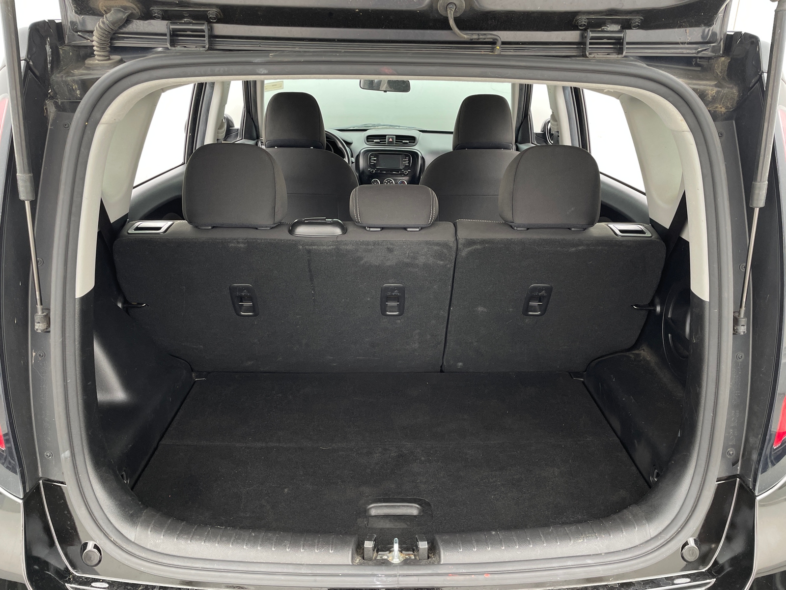 Thumbnail: 2019 Kia Soul - 7