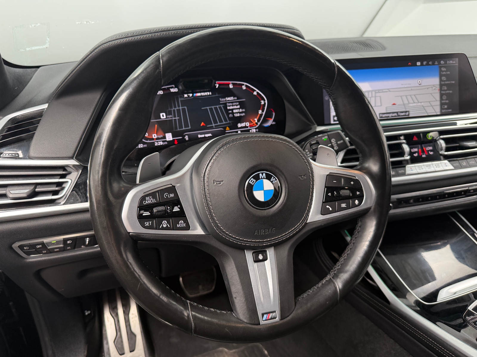 Thumbnail: 2022 BMW X7 - 4