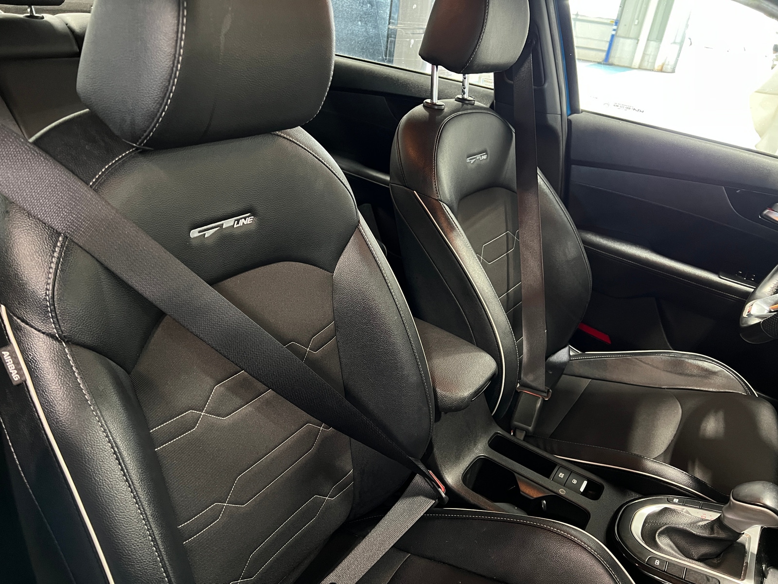 Thumbnail: 2023 Kia Forte - 2