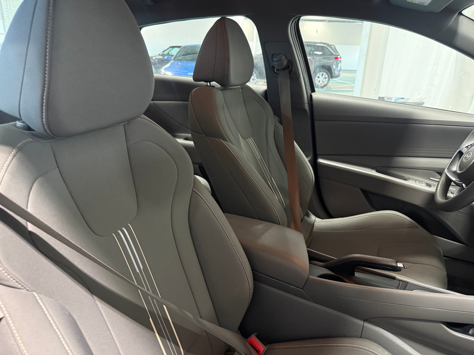 Thumbnail: 2024 Hyundai Elantra - 2