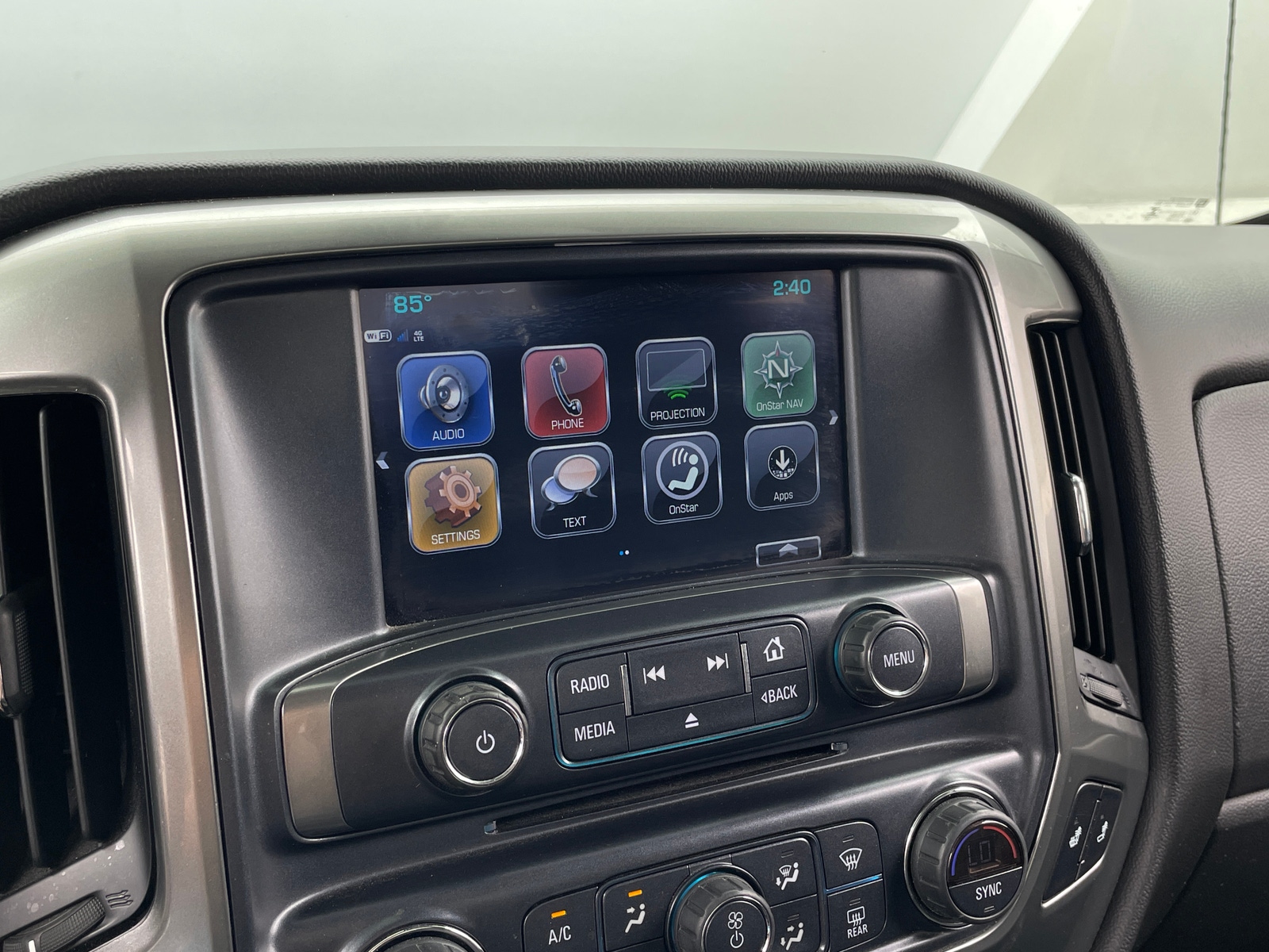 Thumbnail: 2019 Chevrolet Silverado 1500 - 4