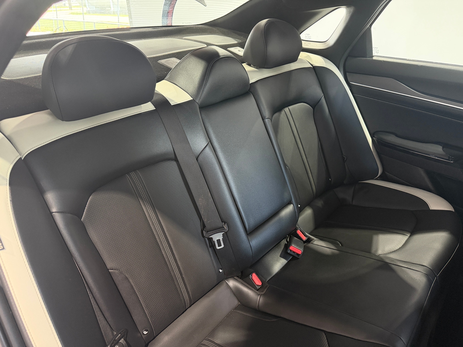 Thumbnail: 2025 Kia K5 - 5
