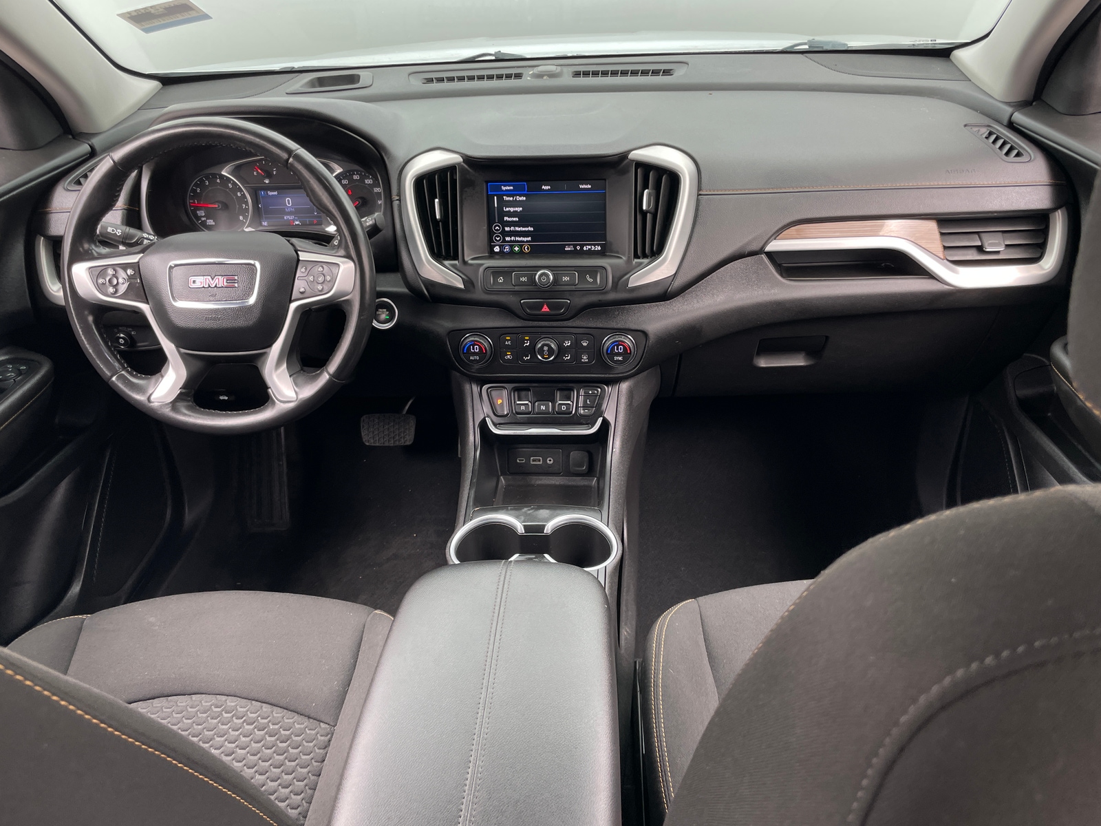 Thumbnail: 2020 GMC Terrain - 3