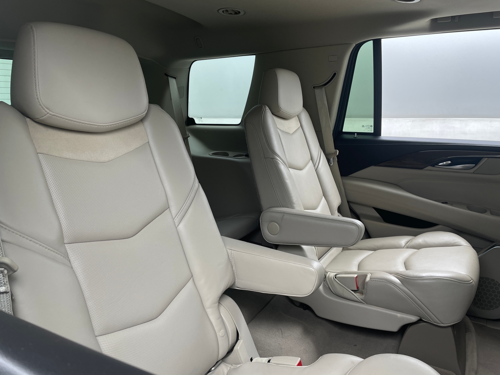 Thumbnail: 2018 Cadillac Escalade - 5