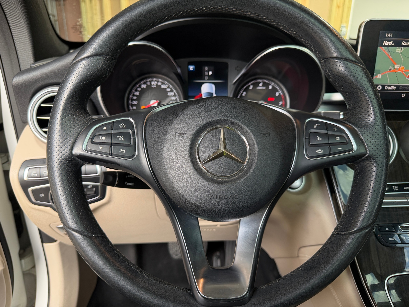Thumbnail: 2018 Mercedes-Benz GLC - 4