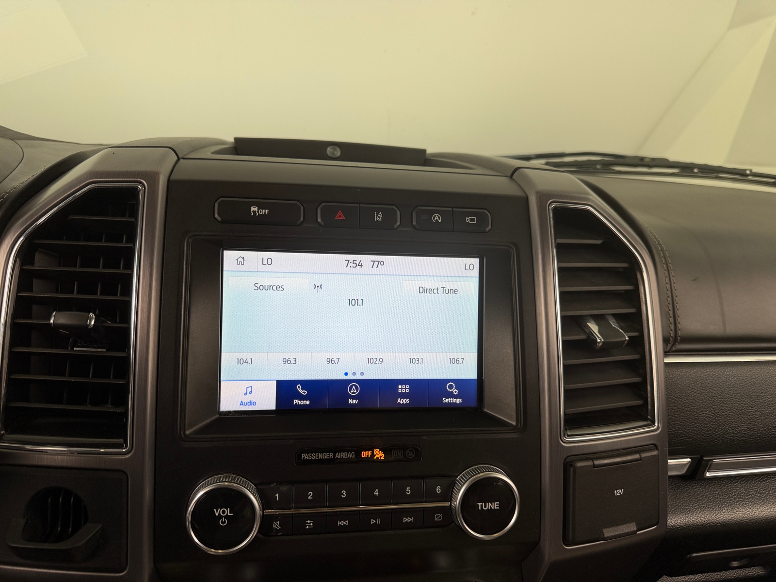 Thumbnail: 2020 Ford Expedition MAX - 3